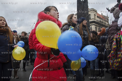 Lwow. Ukraina. Pokojowe demonstracje antyrzadowe na...