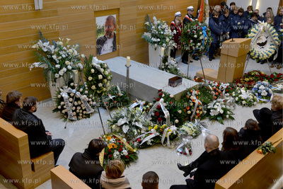 Rodzina, przyjaciele, znajomi, wspolpracownicy - setki...