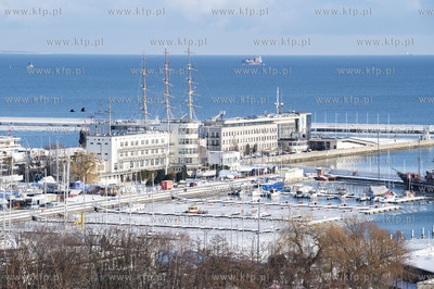 Gdynia. Zimowy widok z Kamiennej Góry. 15.02.2021...