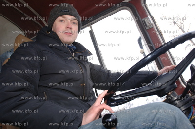 Michal Tusk zdal egzamin na prawojazdy kategorii D...