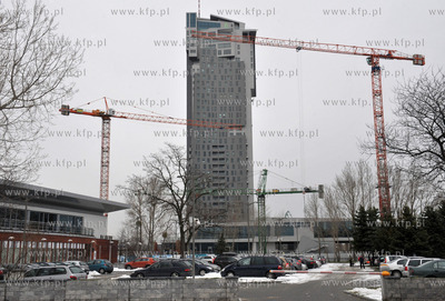 Gdynia. Wiezowiec See Tower i okolice skweru Kosciuszki....