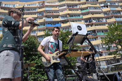 Streetwaves czyli artystyczna akcja miejska w Gdansku...