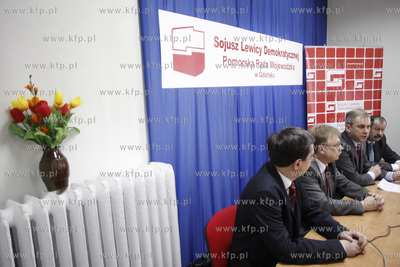 Gdansk. Konferencja Grzegorza Napieralskiego, przewodniczacego...