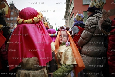 Orszak trzech kroli przeszedl ulicami Gdanska.
06.01.2012
fot....