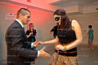 Gdansk Letnica. Dom Otwarty. Karnawalowy Bal Maskowy...