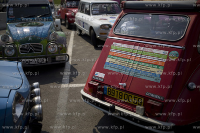 Gdańsk. Samochody marki citroen ze Światowego Zlotu...