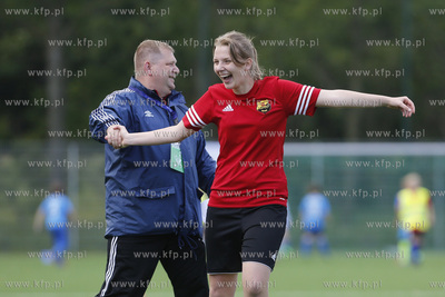 Gdansk Zaspa. Pilkarski turniej dzikich druzyn Do przerwy...