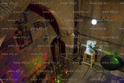 Kościół św. Katarzyny. Muzeum Zegarów Wieżowych....