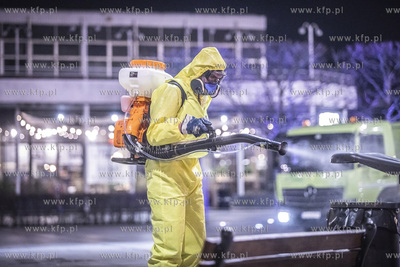 Dezynfekcja  miejsc publicznych ( ławki i przystanki...