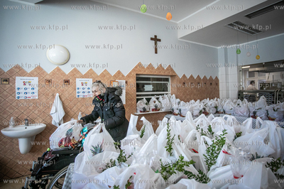 Siedziba Caritas w Sopocie. Wielkanocne śniadanie...
