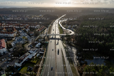 Węzeł Trasy Kaszubskiej w Gdyni.
31.01.2023
fot....