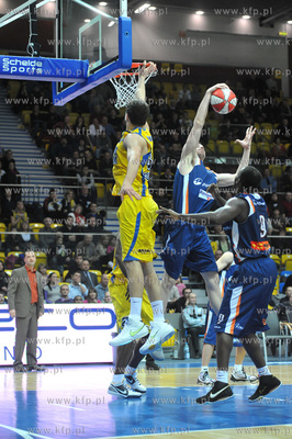 Gdynia. Mecz XXII kolejki Polskiej Ligi Koszykowki...