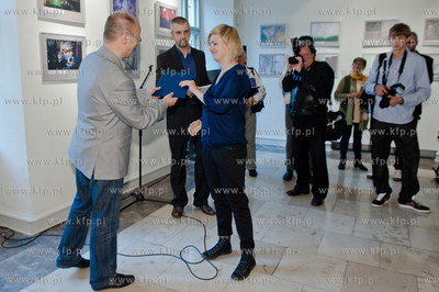 Gdansk. Nadbaltyckie Centrum Kultury. Uroczystosc wreczenia...