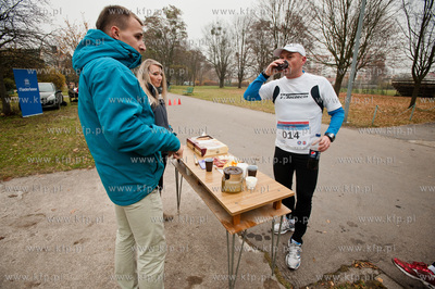 Gdansk. Teren AWFiS. Zyciowa Setka Gdanska - jedyny...