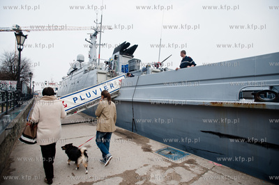 Gdansk. Nabrzeze Motlawy. Wizyta nalezacego do francuskiej...