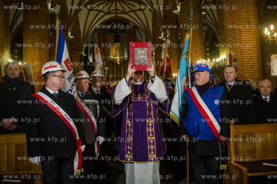 Gdansk. Kosciol sw. Brygidy. Obchody 45. rocznicy Grudnia...