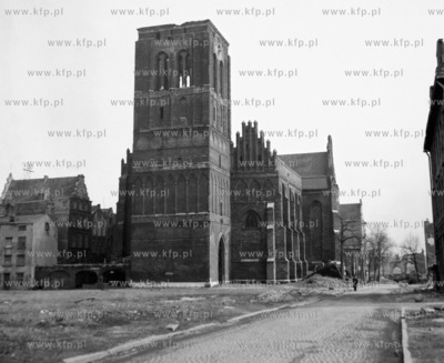 Gdansk kosciol sw. Jana i ul. Swietojanska. 1957
z0004208
Fot....