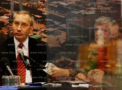 Konferencja prasowa przedstawicieli Zarzadu Stoczni...