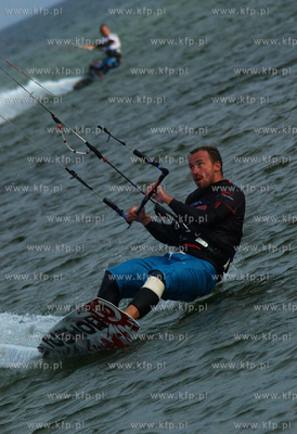 Rewa. Zawody Ford Kite Cup 2009
n/z Marek Zach
12.06.2009
fot....