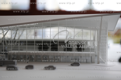 Sopot. Hotel Haffner. Podpisanie umowy na budowe nowego...