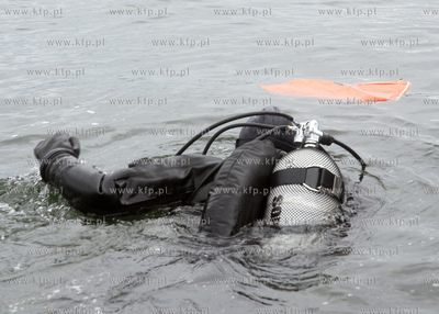 Dzien Eko Nurkowy zorganizowany w Gdyni zgromadzil...