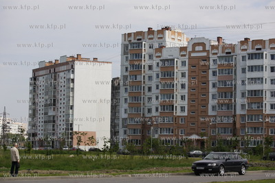 Rosja, Kaliningrad. Dzielnica mieszkaniowa/
 07.06.2013...