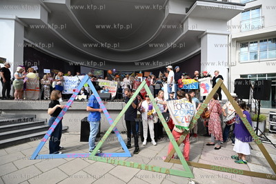 Marsz dla Zdrowia Psychicznego #poGodność i okazania...