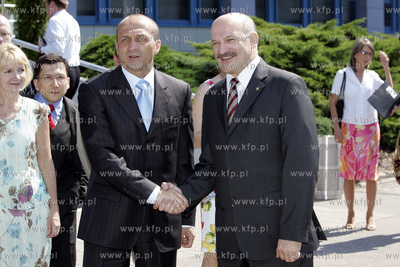 Gdansk. Premier Kazimierz Marcinkiewicz z wizyta w...