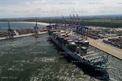 Do DCT Gdańsk zawinął największy kontenerowiec...
