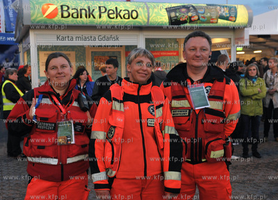 Mecz Niemcy - Grecja w gdanskiej strefie kibica, Ratownicy...