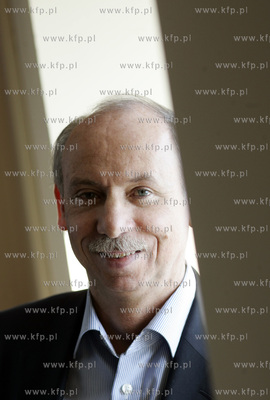 Janusz Lewandowski - europosel. 31.03.2008 fot. Krzysztof...