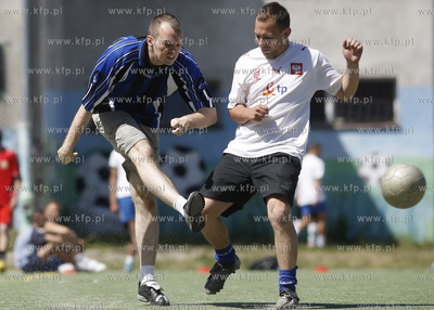 Boisko Zespolu Szkol Ogolnoksztalcacych nr 8 przy ul....