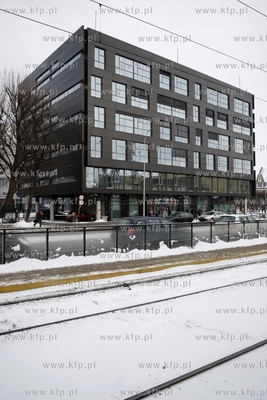 Gdańsk. Biurowiec przy ul. Kartuskiej 5.
09.02.2012
fot....