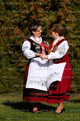 Hafciarki Bernadeta Reglinska i Wanda Dzierzgowska...