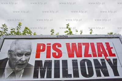 Billboard polityczny na ul. Kościuszki w Gdańsku...