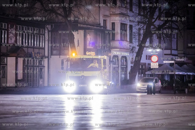 Dezynfekcja  miejsc publicznych ( ławki i przystanki...