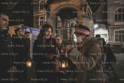 Sopot. Przekazanie Betlejemskiego Światła Pokoju.
16.12.2021
fot....