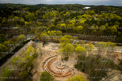 Na terenie za sopocką strażą pożarną w kierunku...