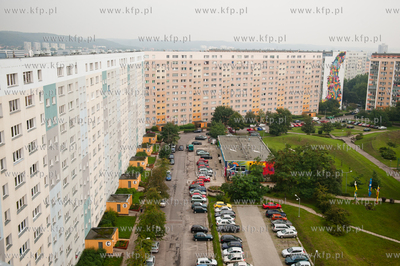 Gdansk. Zaspa. Dach wiezowca na ulicy Pilotow 8.
25.08.2011
fot....