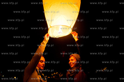 Pruszcz Gdanskich. Pierwsza edycja Festiwalu Swiatla.
Nz...