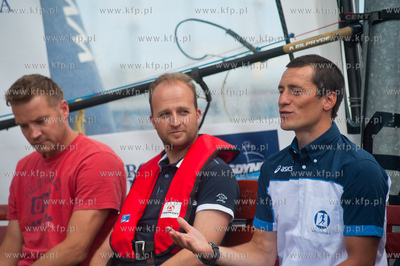 Gdynia. Port Jachtowy. Konferencja prasowa trzykrotnego...