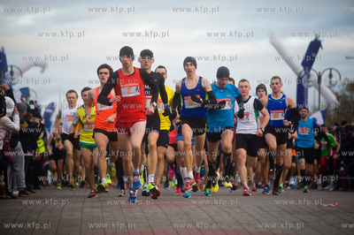 Gdynia. Skwer Kosciuszki. Start Biegu Niepodleglosci.
11.11.2013
fot....