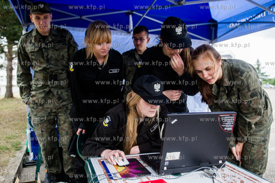 Gdansk. Matarnia. Oddzial Prewencji Policji KWP w Gdansku....
