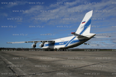Szczecin , Goleniow Nz. Antonow 124, linii Volga Dniepr.
04.04.2008
fot....