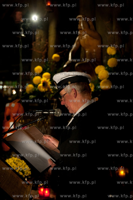 Sopot. Przystan rybacka. Zaduszki Morskie. Msza, modlitwa...