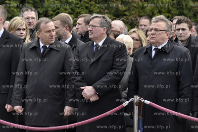 Kolobrzeg. Uroczystosci pogrzebowe posla, Sebastiana...