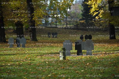 Dzien Wszystkich Swietych w Gdansku, w tym specjalnym...