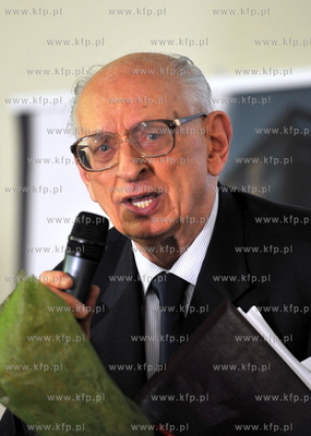 Uniwersytet Gdanski Wydzial Ekonomiczny w Sopocie....