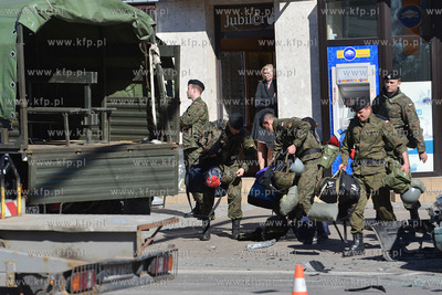 Na skrzyzowaniu ulic 10 Lutego i Swietojanskiej w Gdyni...