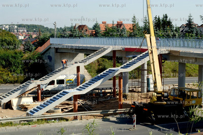 Budowa przystanku tramwajowego na ul. Armii Krajowej...